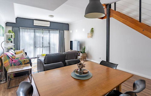 At Forest Stay - Tourism TAS 2