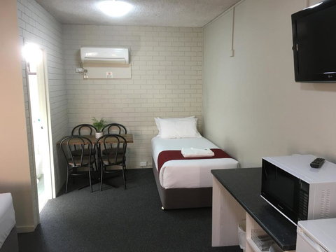 Atlas Motel - Hobart Tourism 4