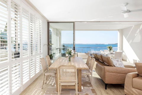 Aura 3 Spectacular Beachside Views - Tourism TAS 2