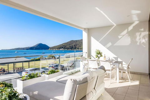 Aura 3 Spectacular Beachside Views - Tourism TAS 0