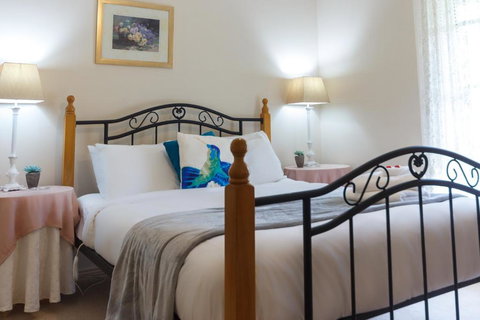 Aveley - Daylesford - Tourism TAS 4