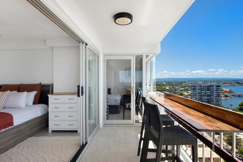 Awesome Beach And River Views 3 Bedrooms Adobe - Tourism TAS 1