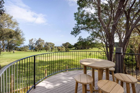 Axbridge - Tourism TAS 3