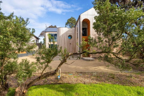 Axbridge - Tourism TAS 0