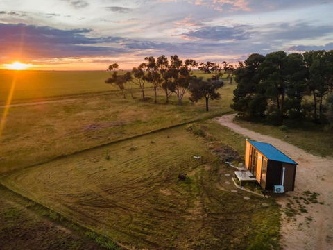 Avondale Heights By Tiny Away - Tourism TAS 2