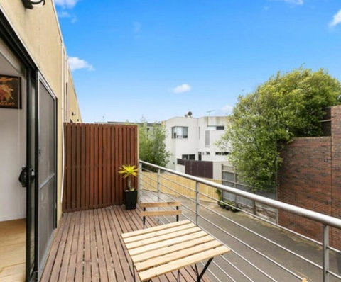 Ascot Vale - Lovely 2 Bedroom Townhouse Close To Everything! - Tourism TAS 4