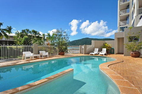 At Whitsunday Vista Holiday Apartments - Hobart Tourism 2