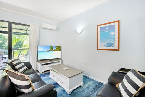 Baden 58 - Rainbow Shores. Aircon. Wifi. Pools Walk To Beach - Hobart Tourism 3