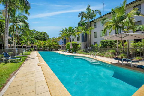 Baden 65 Rainbow Shores - Hobart Tourism 0