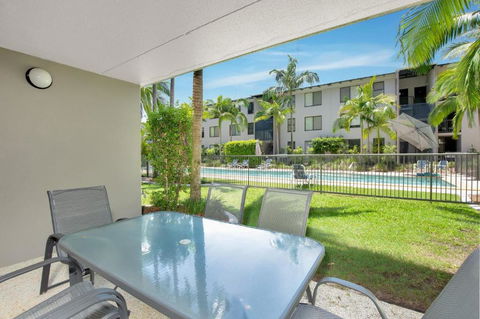 Baden 65 Rainbow Shores - Hobart Tourism 2
