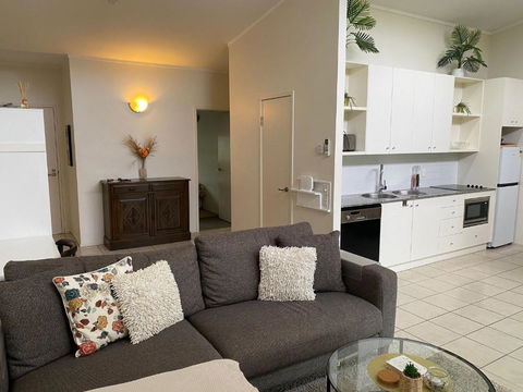 Baden 86 Rainbow Shores - Hobart Tourism 3
