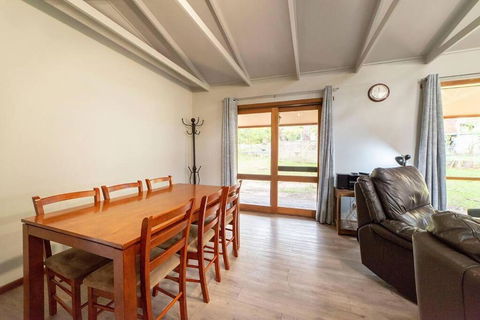 Bagara Cottage - Hobart Tourism 4