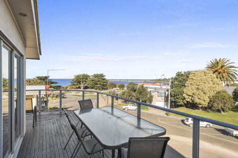 Balconies At The Butter Factory - Hobart Tourism 2