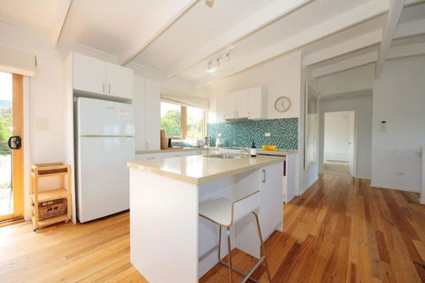 Baleal - Hobart Tourism 1