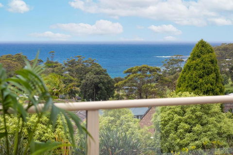 Banksia Beach House - Hobart Tourism 3