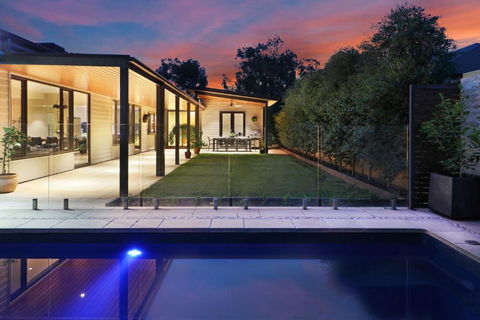 Banksia House - Hobart Tourism 0
