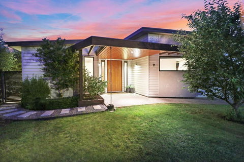 Banksia House - Hobart Tourism 2