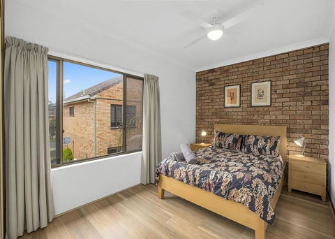 Banksia - Hobart Tourism 4
