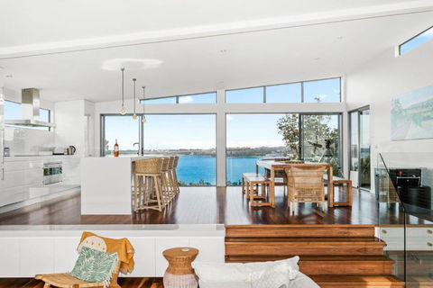 Bannisters Beach House - Hobart Tourism 0
