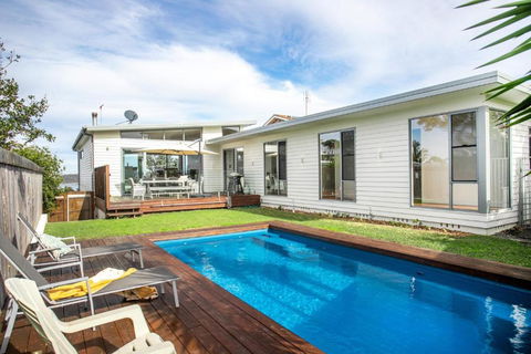 Bannisters Beach House - Hobart Tourism 1