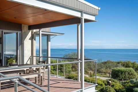 Banyandah I Private Properties - Hobart Tourism 0