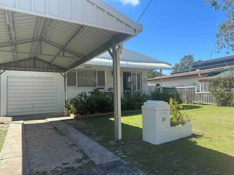 Bare Foot & Beachy On Binya! Pet Friendly House - Hobart Tourism 2