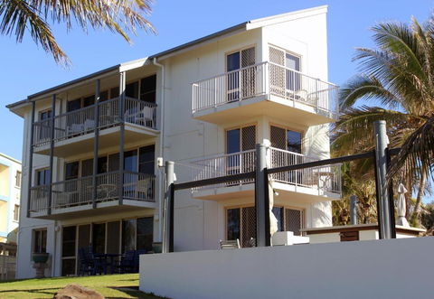 Bargara Shoreline Apartments - Hobart Tourism 0