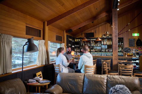 Barrakee Ski Lodge - Hobart Tourism 3