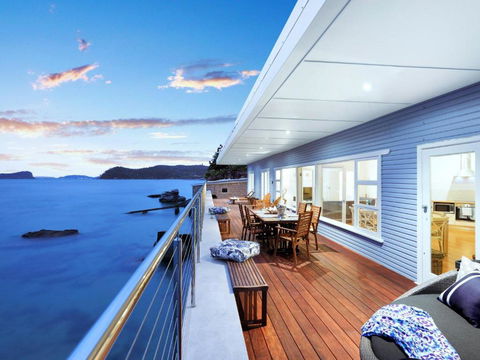 Barrenjoey Beach House - Hobart Tourism 3