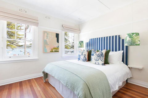 Barrenjoey House - Hobart Tourism 0