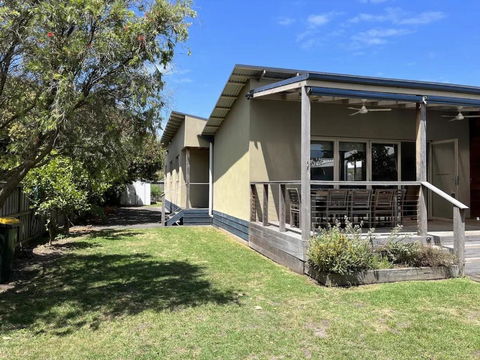 Barwon Bliss - Hobart Tourism 0