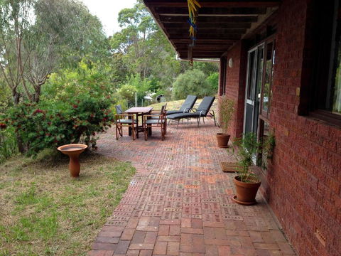 Base Guest House - Hobart Tourism 1