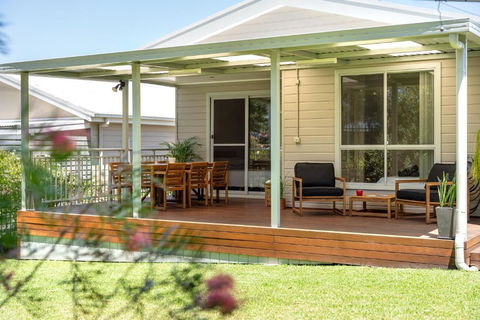 Basin Breeze Retreat - Hobart Tourism 0