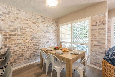 Bay Parklands 39 2 Gowrie Ave Close To Waters Edge - Hobart Tourism 2