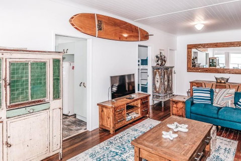 BAY PROPERTIES . Pacific Lodge - Tourism TAS 3