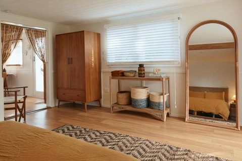 BAY PROPERTIES . The Sailors Bungalow - Tourism TAS 4