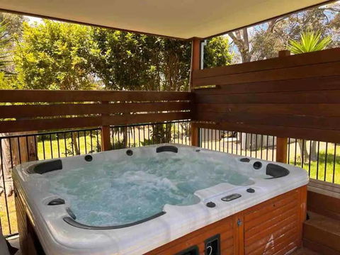 Bayview House With SAUNA And SPA By Ready Set Stay - Hobart Tourism 0