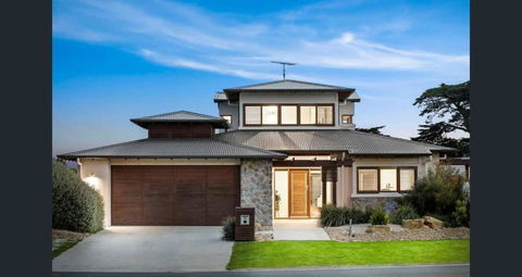 Beach And Golf Haven With Spa Luxury Living - Hobart Tourism 3