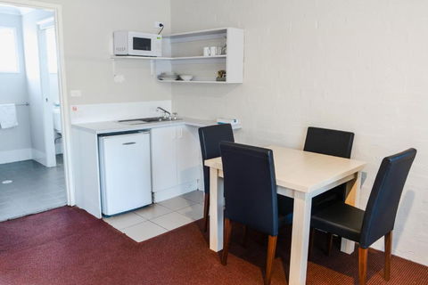 Balan Village Motel - Hobart Tourism 1
