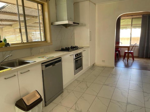 B Convenient And Livable Place For Daily Life - Tourism TAS 4