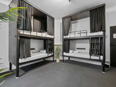 AZZURO POD HOTEL - Potts Point - Tourism TAS 3