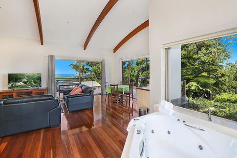 Maleny Terrace Cottages - Tourism TAS 10