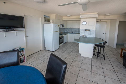 Centrepoint Apartments Caloundra - Hobart Tourism 34