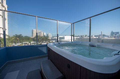 Centrepoint Apartments Caloundra - Hobart Tourism 3