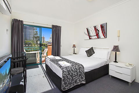 Aruba Surf Resort - Hobart Tourism 2