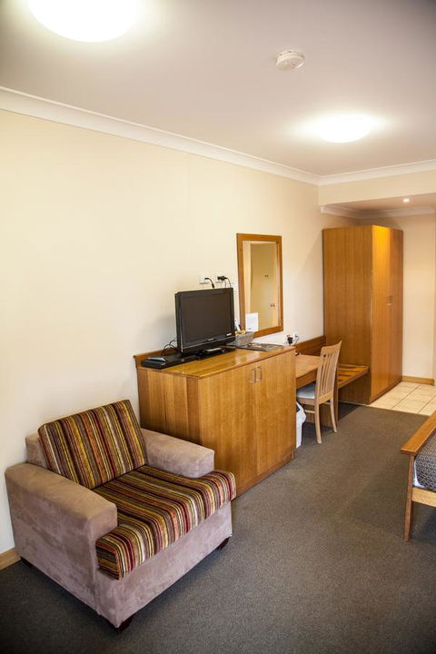 Eastgate On The Range Motel - Hobart Tourism 3