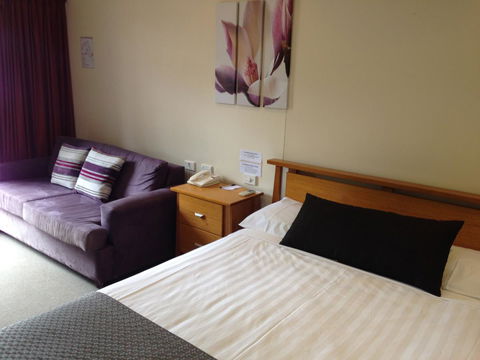 Eastgate On The Range Motel - Hobart Tourism 33