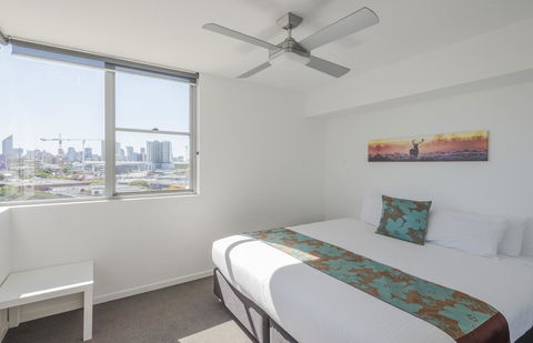 Eastwood Apartments - Hobart Tourism 14