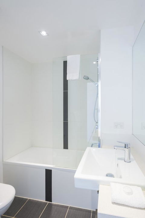 Eastwood Apartments - Hobart Tourism 13