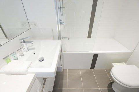 Eastwood Apartments - Hobart Tourism 33